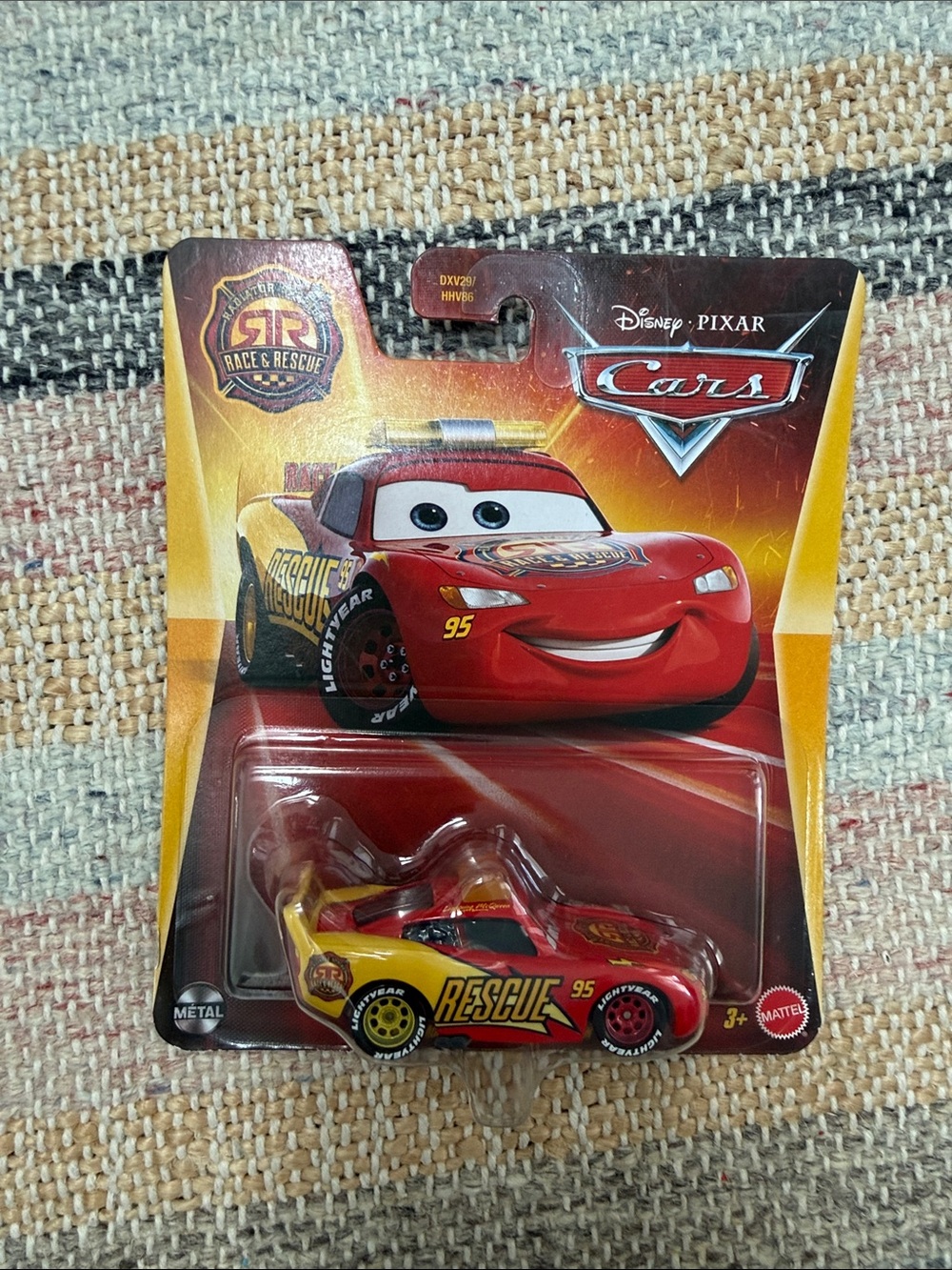 NWT Disney Cars Lightning McQueen Race & Rescue Die-Cast Toy